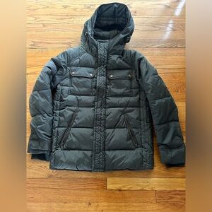 H and M Men’s Size 40R Medium.  Army Green Winter Jacket. Brand new